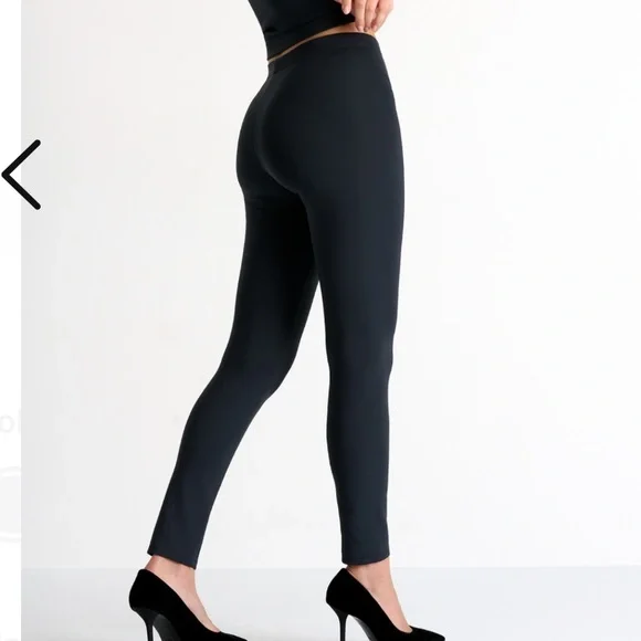 SHAN Leggings - Navy Size 6